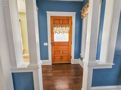 137 E Forest St, Clyde, OH 43410 photo 7