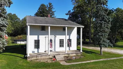 303 Cottage St, Fremont, OH 43420