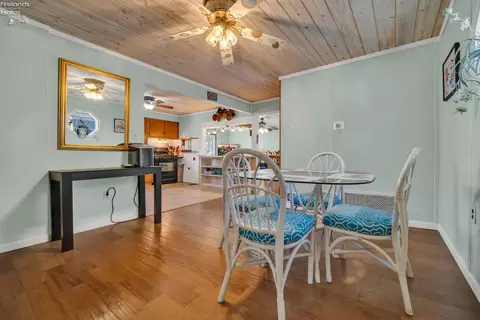 Dining - 16 Rye Beach Rd, Huron, OH 44839 photo 4 of 4