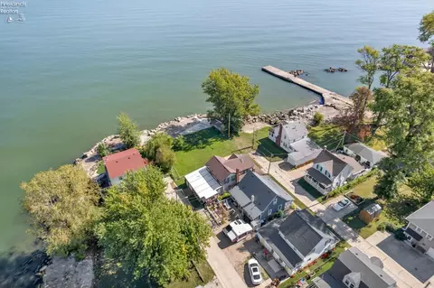 View/Area - 16 Rye Beach Rd, Huron, OH 44839 photo 7 of 12