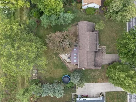 View/Area - 3102 Margo, Huron, OH 44839 photo 1 of 3