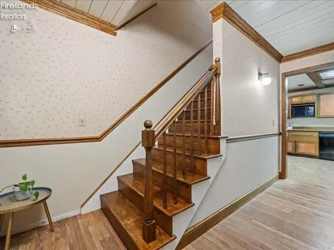 Entry Way - 3102 Margo, Huron, OH 44839 photo 2 of 4