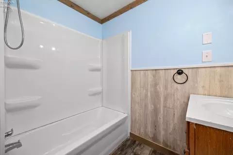 2812 Collins Rd, Collins, OH 44826 photo 12