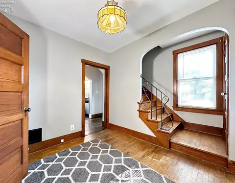 347 Circular St, Tiffin, OH 44883 photo 5