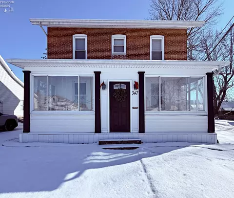 347 Circular St, Tiffin, OH 44883 photo 3