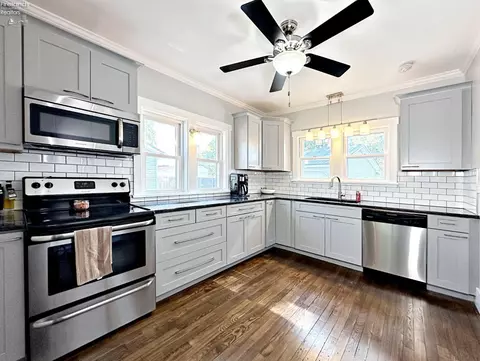 347 Circular St, Tiffin, OH 44883 photo 9