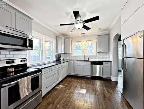 347 Circular St, Tiffin, OH 44883 photo 8