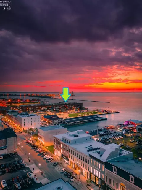 401 W Shoreline Dr #132, Sandusky, OH 44870