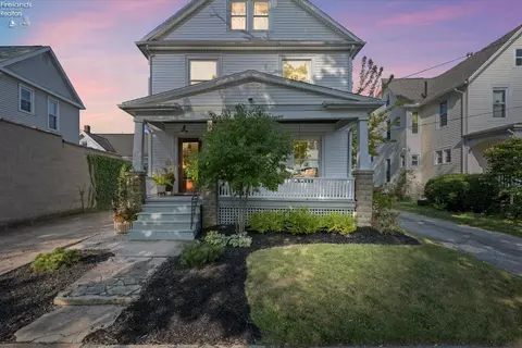 1421 Prospect St, Sandusky, OH 44870