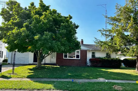 1341 Gordon Pl, Fremont, OH 43420