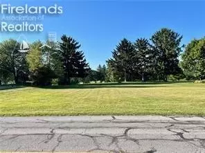 0 Riverside, Huron, OH 44839