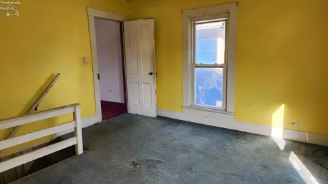 Bedroom - 114 Motson St, Willard, OH 44890 photo 1 of 3