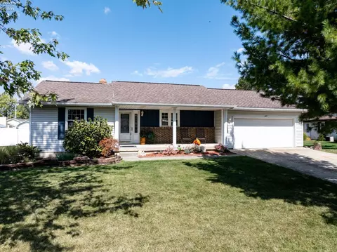 145 Marleen Dr, Clyde, OH 43410