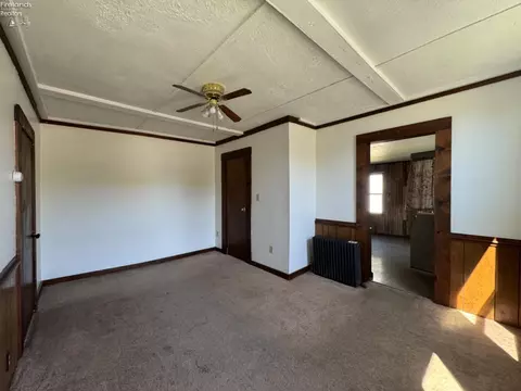 Living - 47 Corwin St, Norwalk, OH 44857 photo 3 of 4