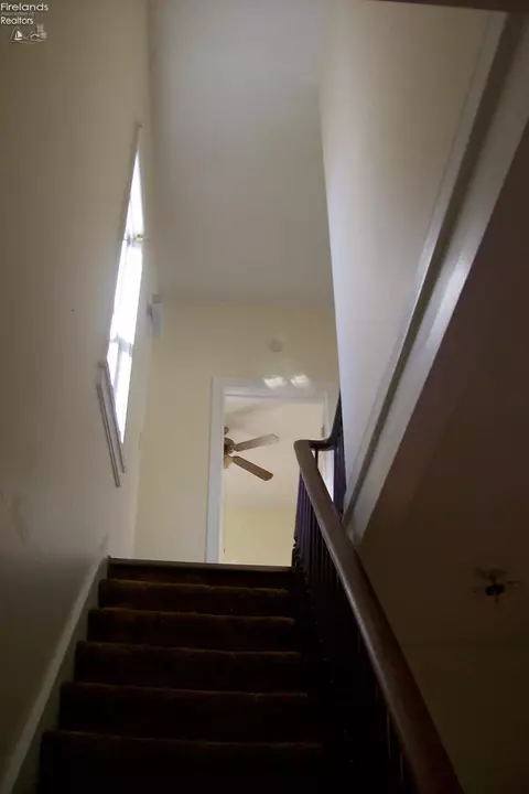 Entry Way - 47 Corwin St, Norwalk, OH 44857 photo 3 of 7