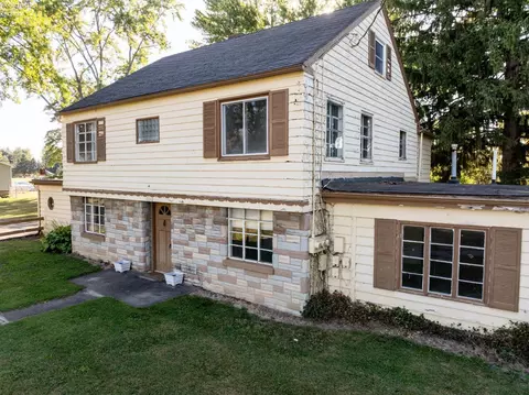 1000 Timpe Rd, Fremont, OH 43420