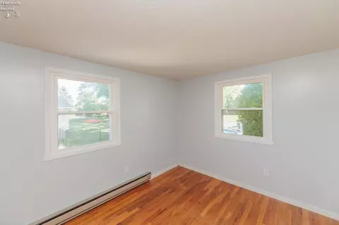 Bedroom - 829 Strowbridge Dr, Huron, OH 44839 photo 6 of 7