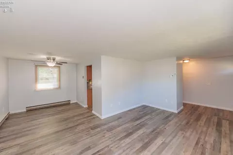 Living - 829 Strowbridge Dr, Huron, OH 44839 photo 3 of 6