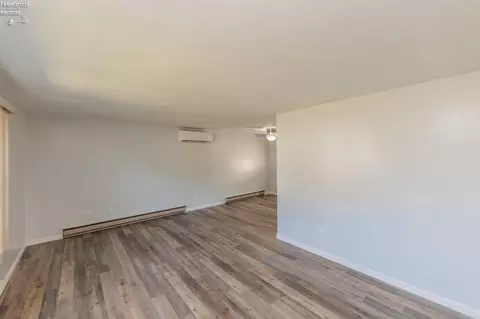 Living - 829 Strowbridge Dr, Huron, OH 44839 photo 4 of 6