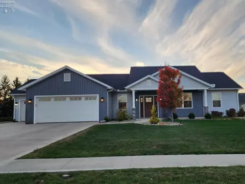 109 Waterford, Bucyrus, OH 44820
