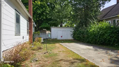 435 Maple Ave, Lakeside, OH 43440 photo 3