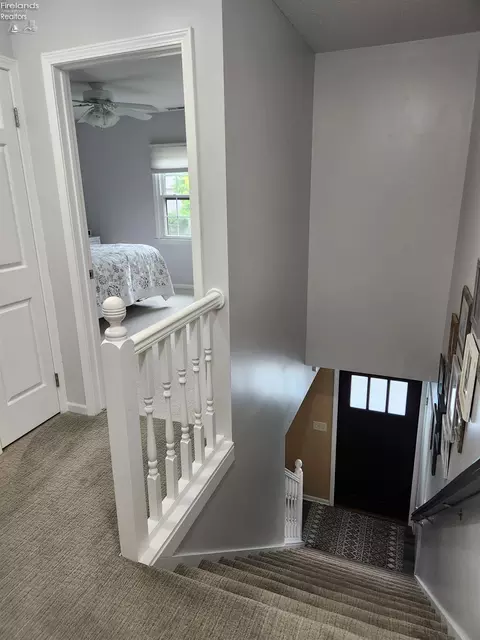 Entry Way - 712 Gloucester Dr, Huron, OH 44839 photo 6 of 6