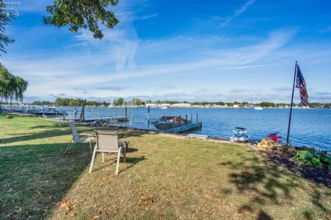 5875 E Saylor St, Marblehead, OH 43440 photo 33
