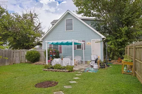 Exterior - 1924 Sand Dr, Huron, OH 44839 photo 2 of 4