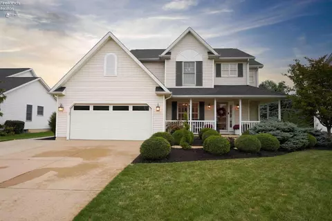 1727 Sandpiper Ct, Huron, OH 44839