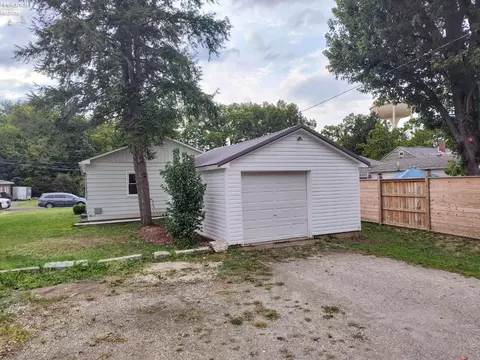 41 Maple St, Norwalk, OH 44857 photo 6