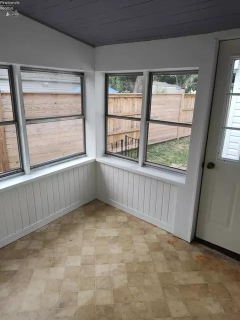 41 Maple St, Norwalk, OH 44857 photo 31