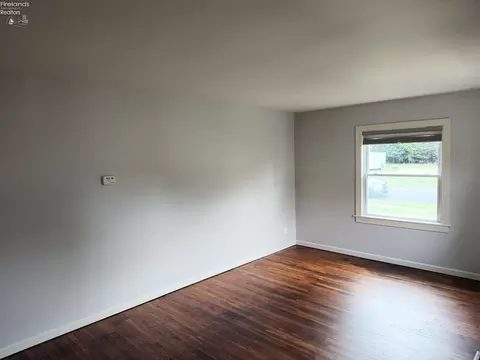 41 Maple St, Norwalk, OH 44857 photo 12
