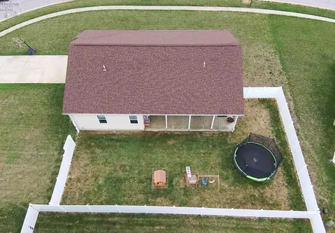 View/Area - 321 Nathan Dr, Clyde, OH 43410 photo 4 of 6