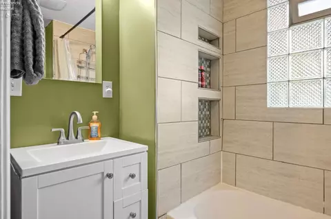 Bath - 411 N Abbe Rd, Elyria, OH 44035 photo 4 of 4