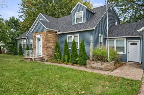 Exterior - 411 N Abbe Rd, Elyria, OH 44035 photo 5 of 10