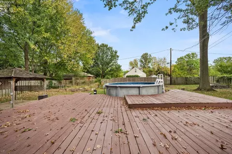 Exterior - 411 N Abbe Rd, Elyria, OH 44035 photo 6 of 10