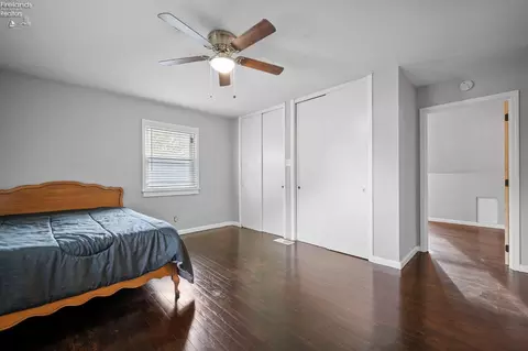Bedroom - 411 N Abbe Rd, Elyria, OH 44035 photo 4 of 10
