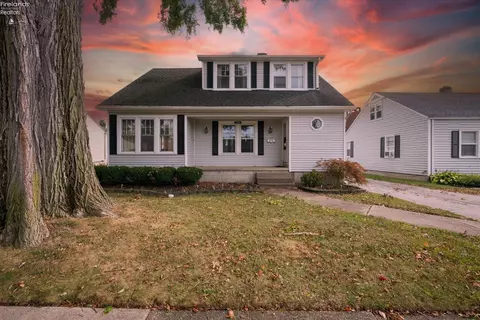 318 E Parish St, Sandusky, OH 44870