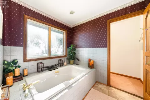 2157 Cedar Point Rd, Sandusky, OH 44870 photo 29