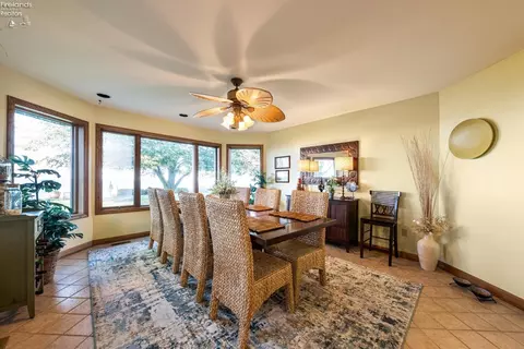 2157 Cedar Point Rd, Sandusky, OH 44870 photo 18
