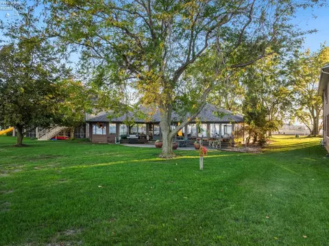 2157 Cedar Point Rd, Sandusky, OH 44870 photo 43