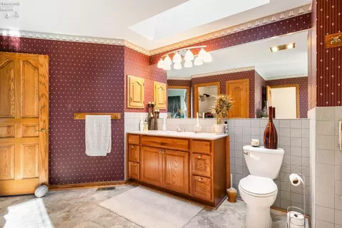2157 Cedar Point Rd, Sandusky, OH 44870 photo 28