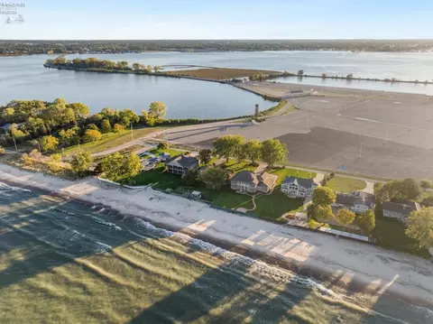 2157 Cedar Point Rd, Sandusky, OH 44870 photo 53