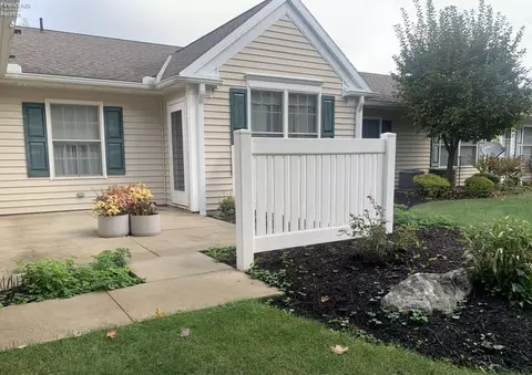 18 Deer Track Trl #B, Norwalk, OH 44857