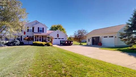 9 Senior Dr, Greenwich, OH 44837