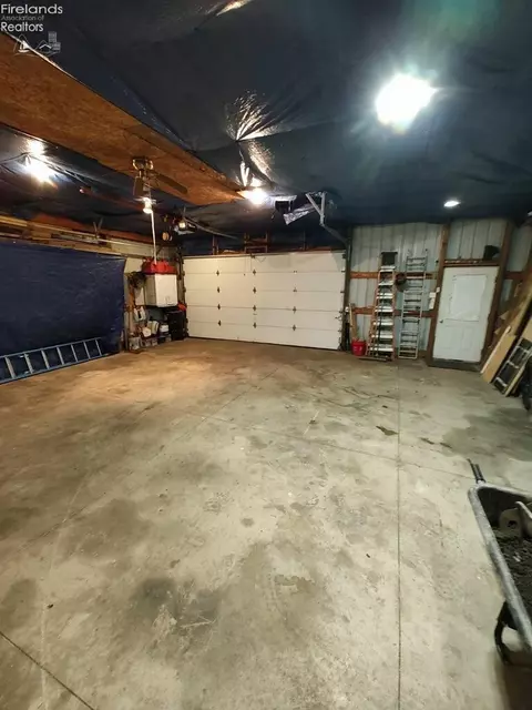 662 Timothy Dr, Willard, OH 44890 photo 18