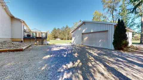 662 Timothy Dr, Willard, OH 44890 photo 15