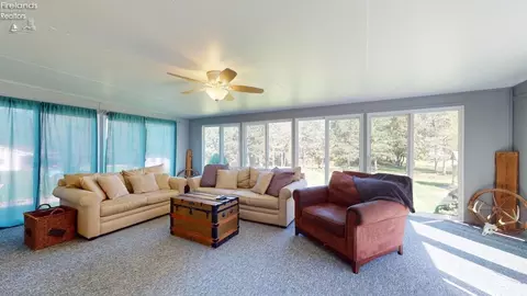 662 Timothy Dr, Willard, OH 44890 photo 20