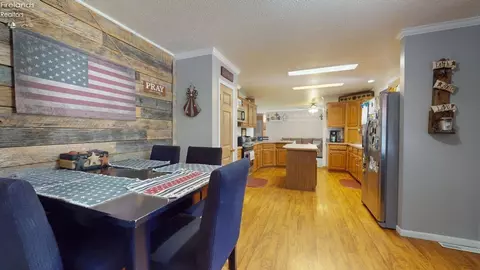 662 Timothy Dr, Willard, OH 44890 photo 33