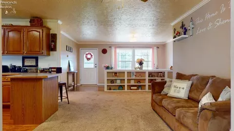 662 Timothy Dr, Willard, OH 44890 photo 23